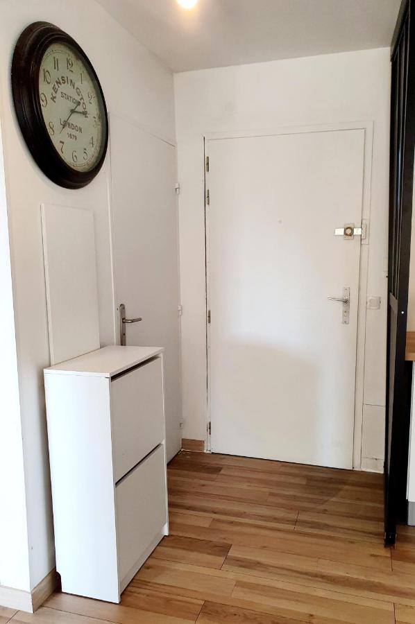 Bel Appartement A 50M De La Plage, 2 Pieces Climatisees, Parking Prive Antibes Dış mekan fotoğraf
